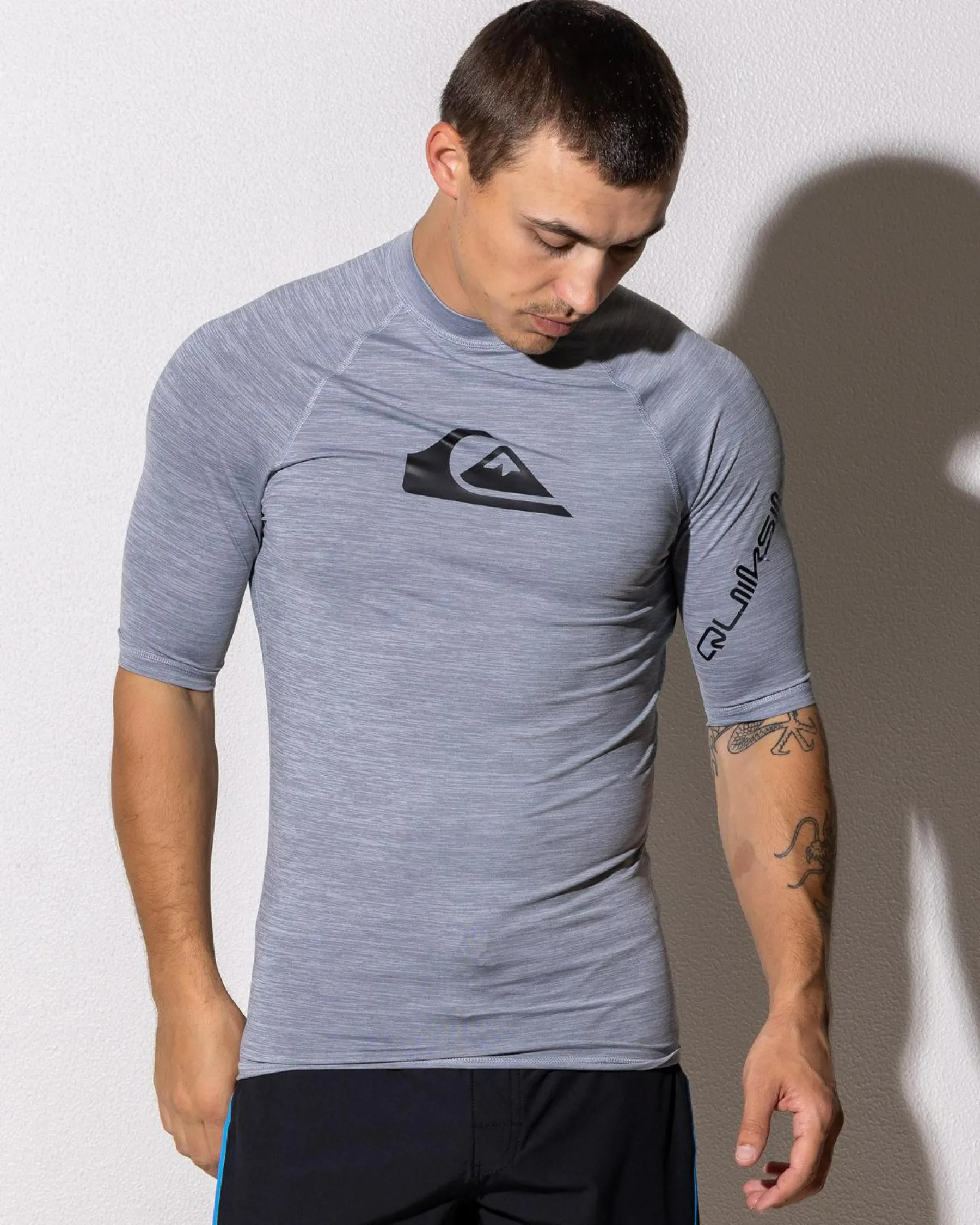 Rashies*Quiksilver All Time Short Sleeve Rash Vest Quarry Heather