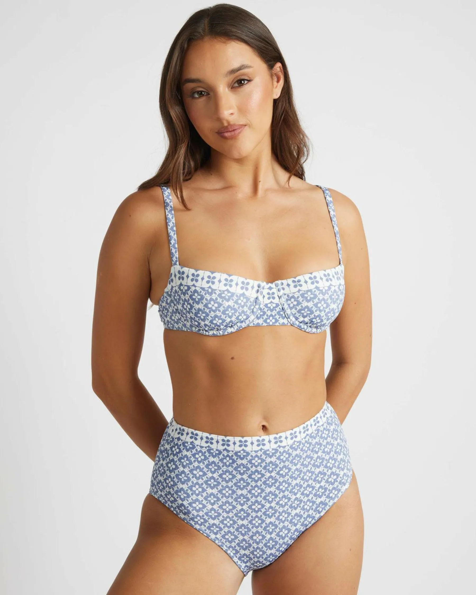 Bikinis*Roxy Amber Bralette Bikini Top Cloud Dancer Never Bored Swim