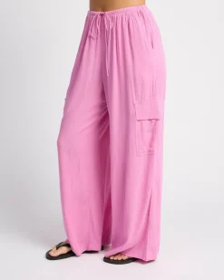 Bottoms*Billabong Beach Babe Cargo Beach Pants Berry Pink