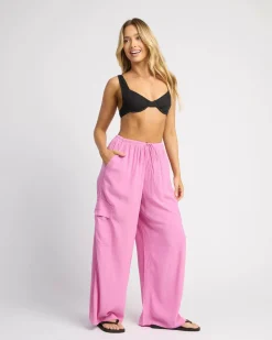 Bottoms*Billabong Beach Babe Cargo Beach Pants Berry Pink
