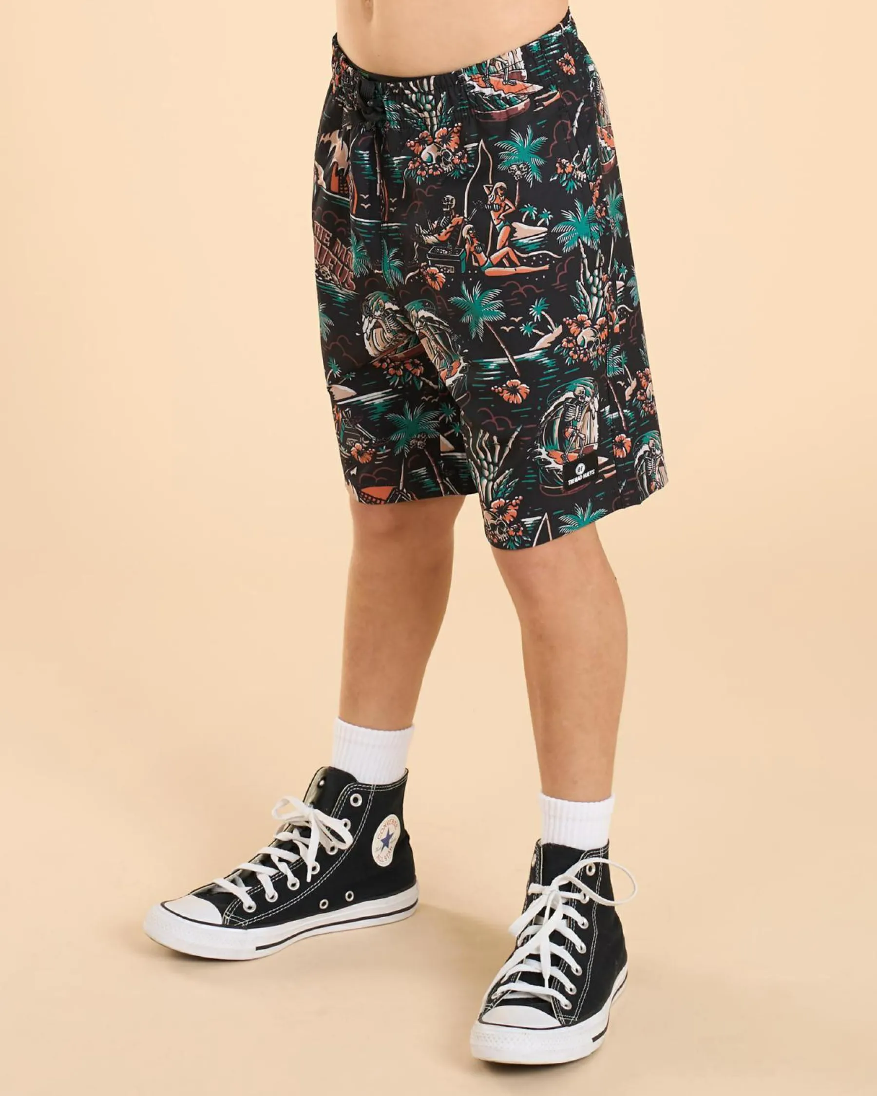 Shorts & Bottoms*The Mad Hueys Boys' She'll Be Right Volley Shorts Black