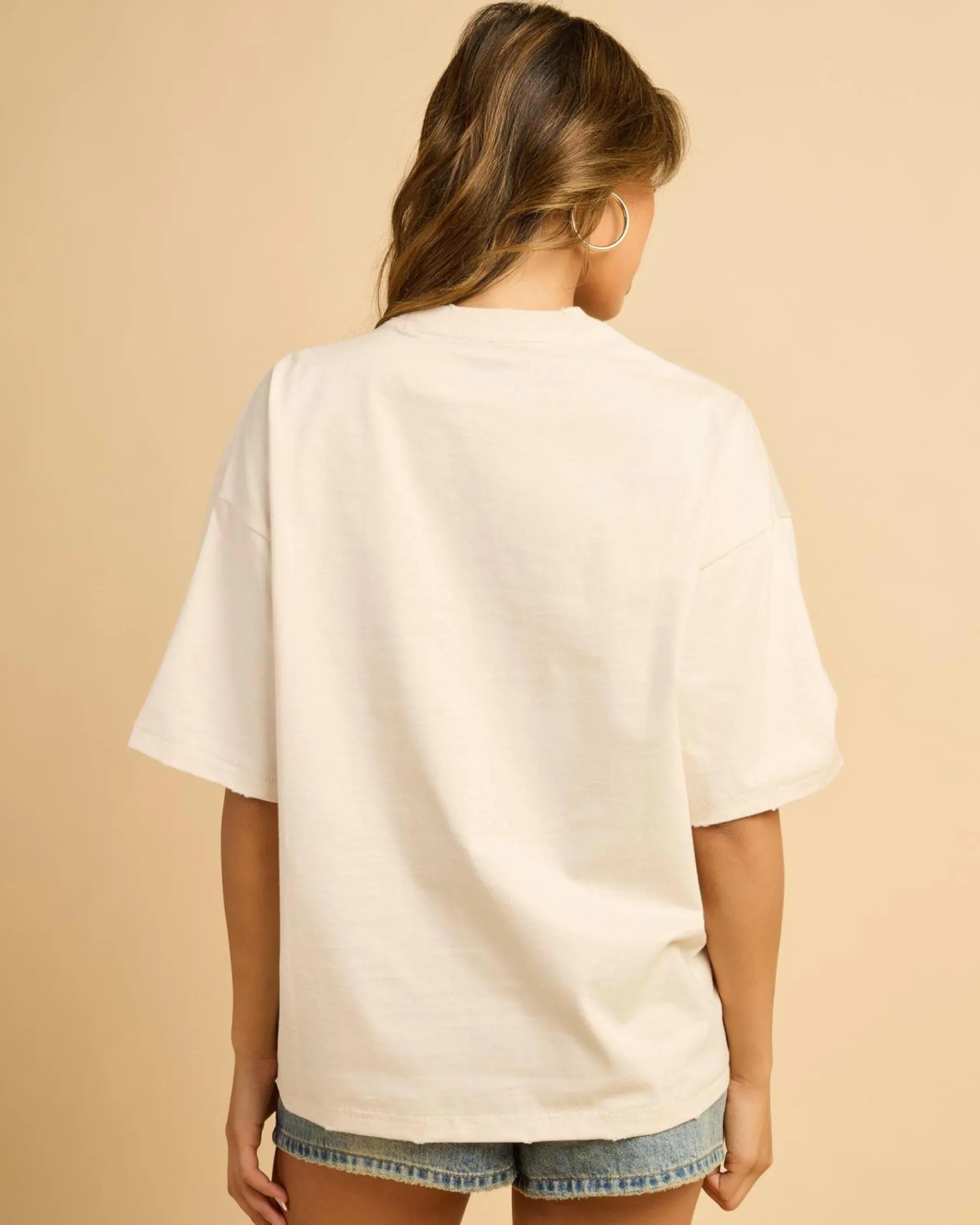 Tops*Wrangler Bucking Boxed T-Shirt Ecru