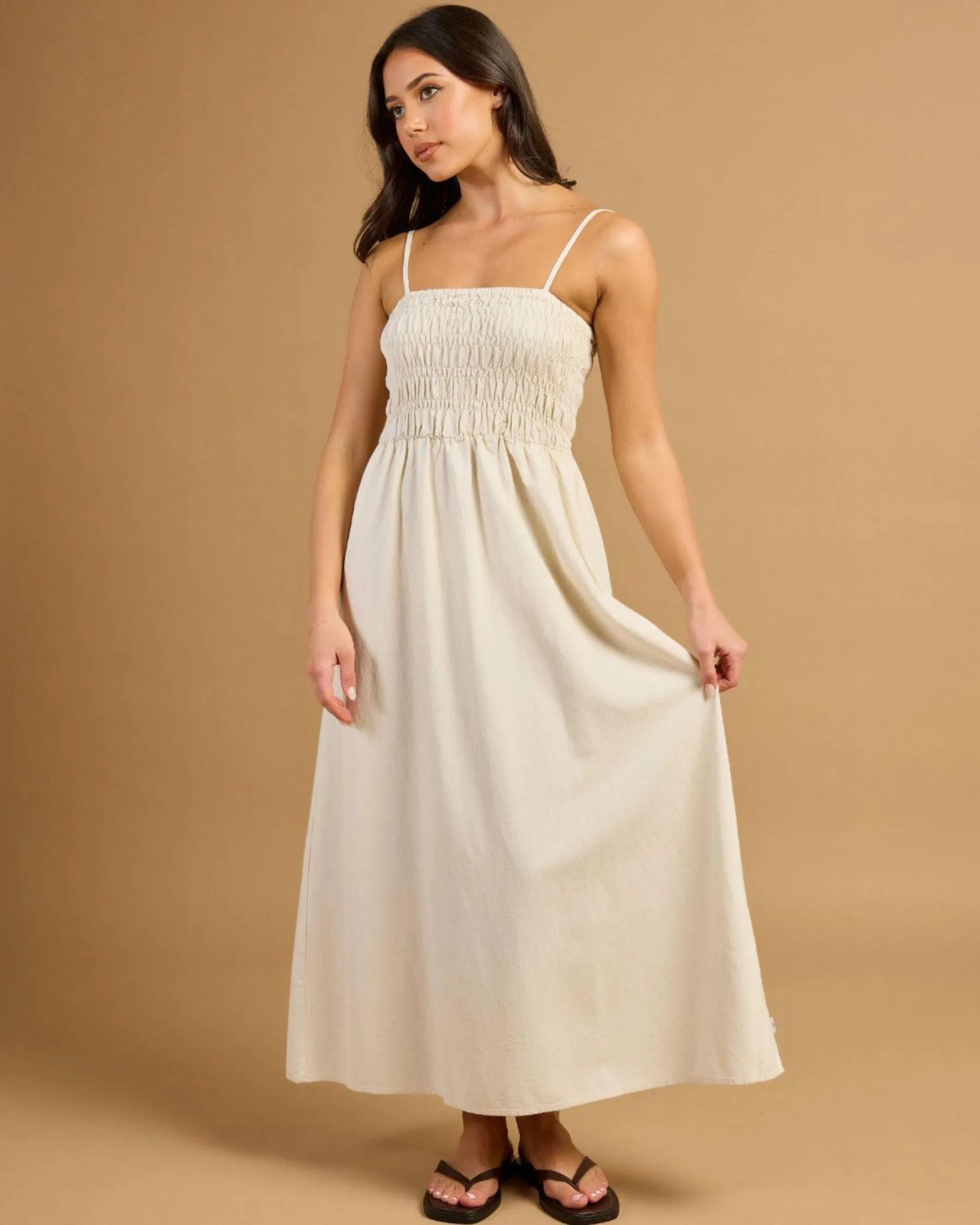 Linen Blend|Dresses*Rhythm Classic Shirred Midi Dress Oat