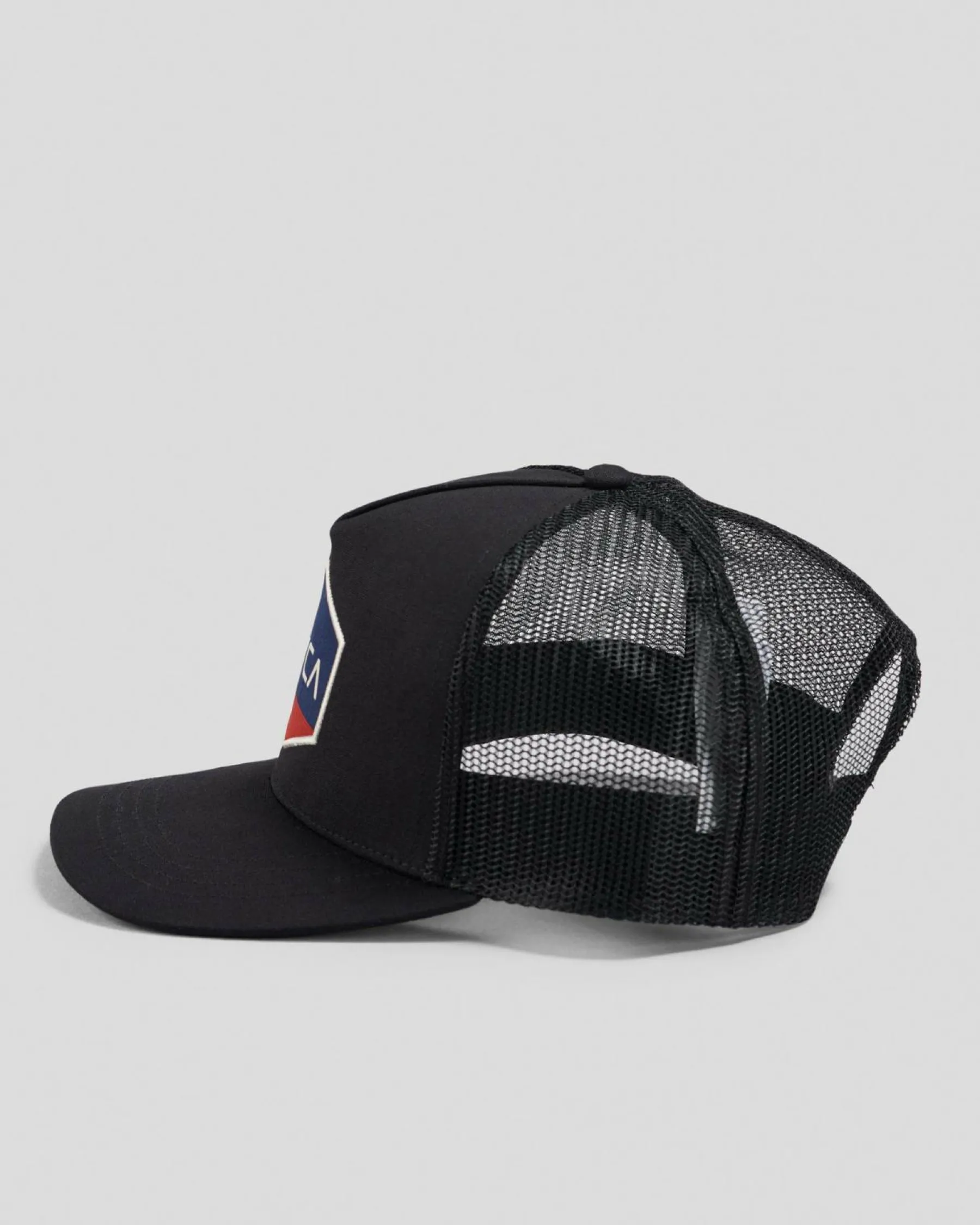 Headwear*RVCA Commonwealth Curved Trucker Cap Black