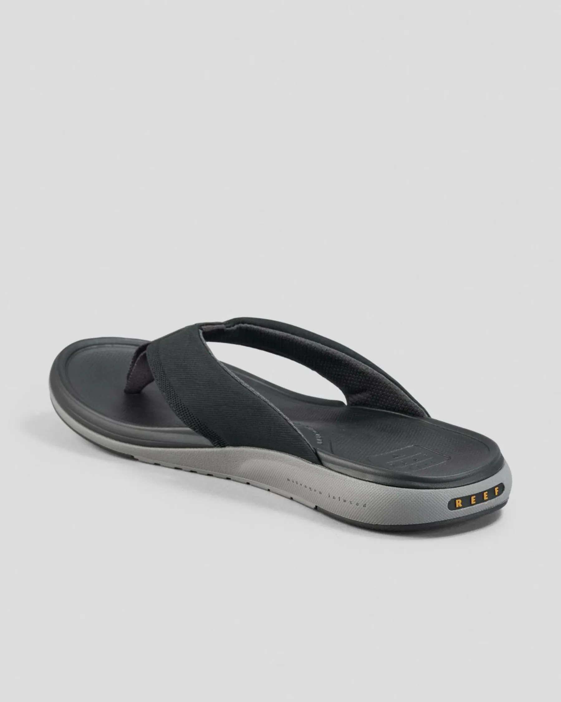 Online Cushion Norte Flip Flops & Sandals