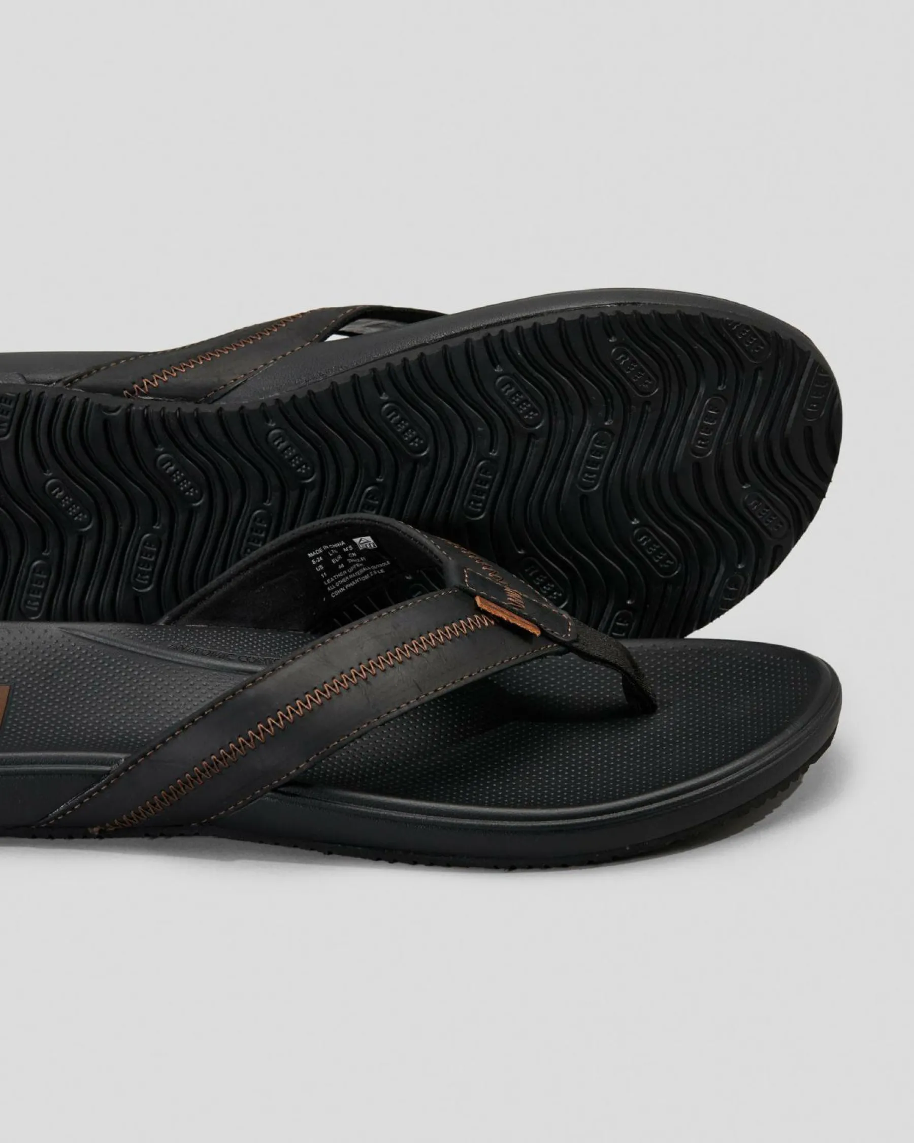 Flip Flops & Sandals*Reef Cushion Phantom 2.0 LE Thongs Coffee Black