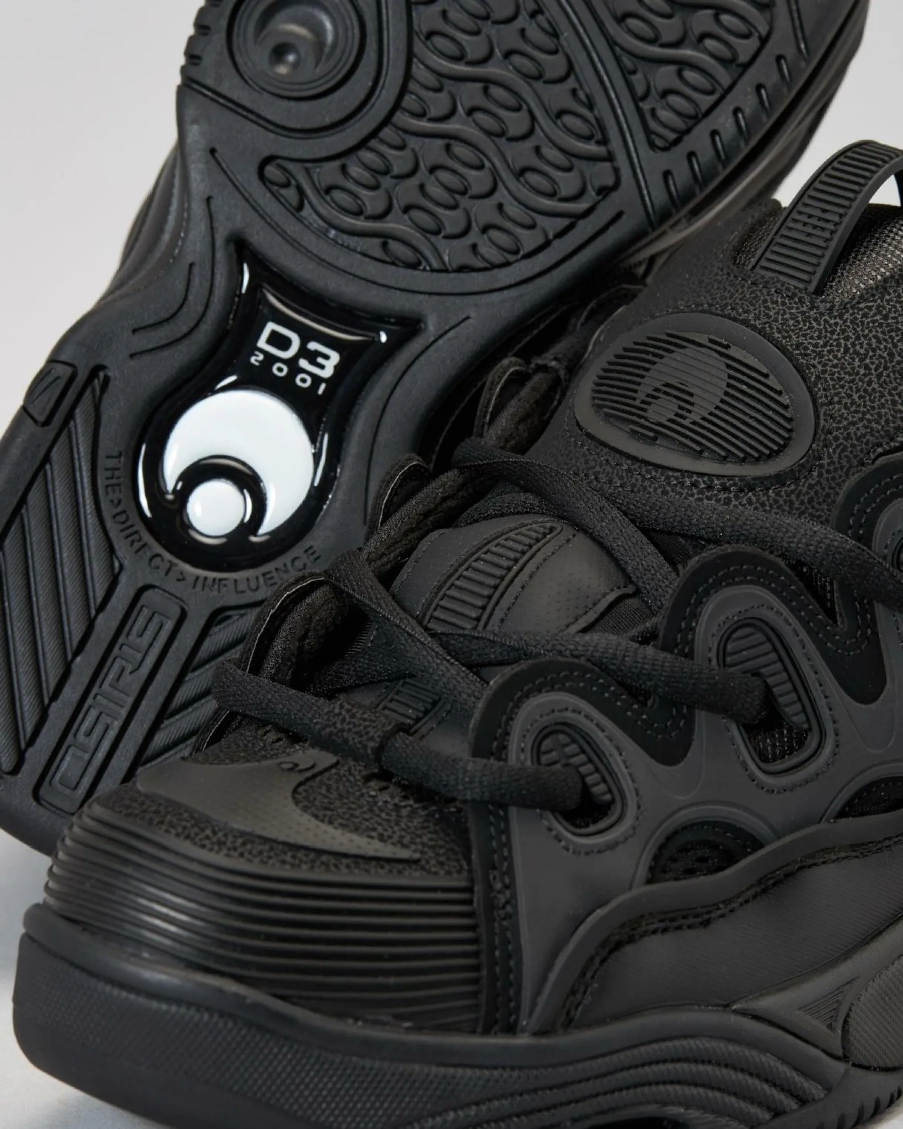 Discount D3 2001 Shoes Sneakers