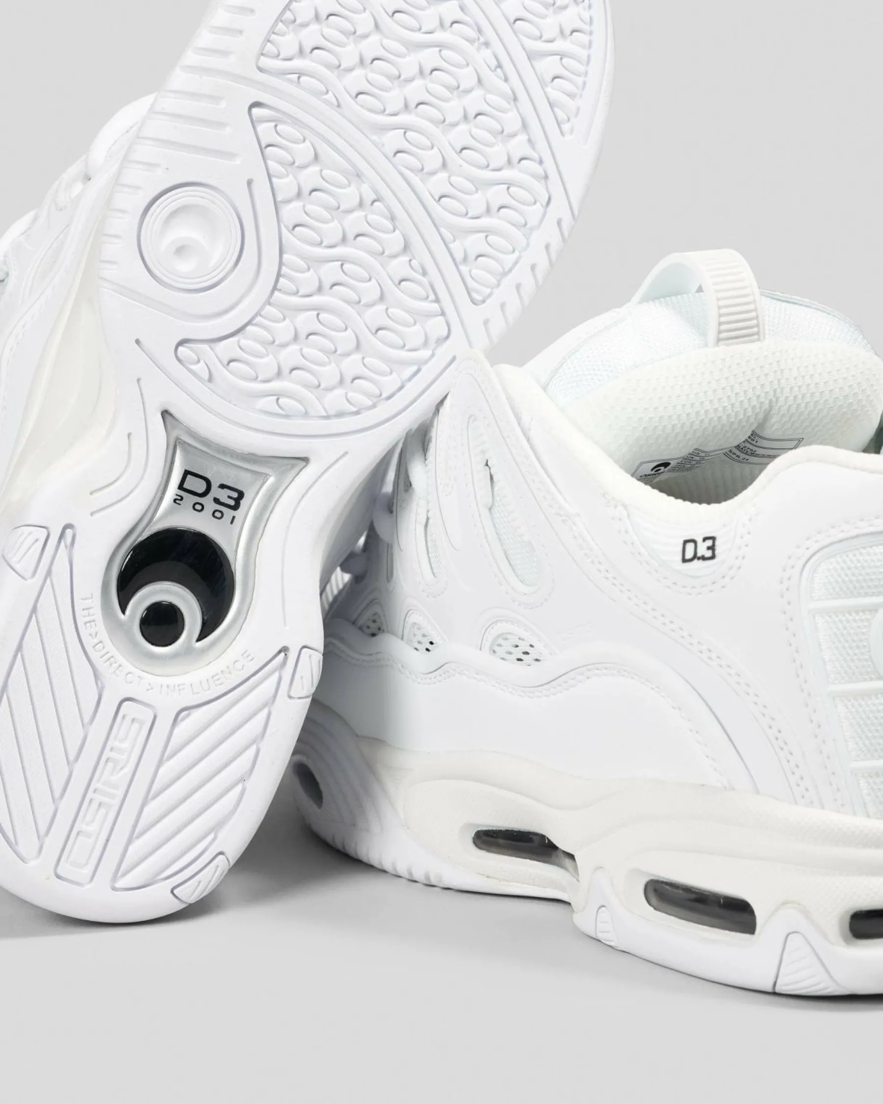 Outlet D3 2001 Shoes Sneakers