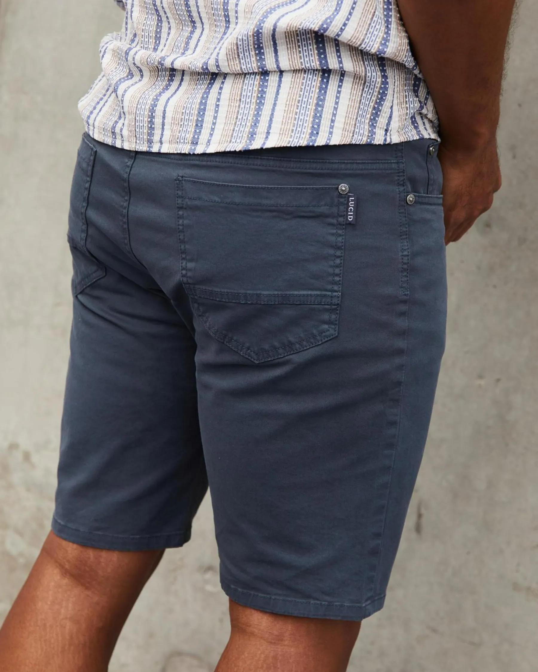 New Deflect Walk Shorts Shorts & Bottoms
