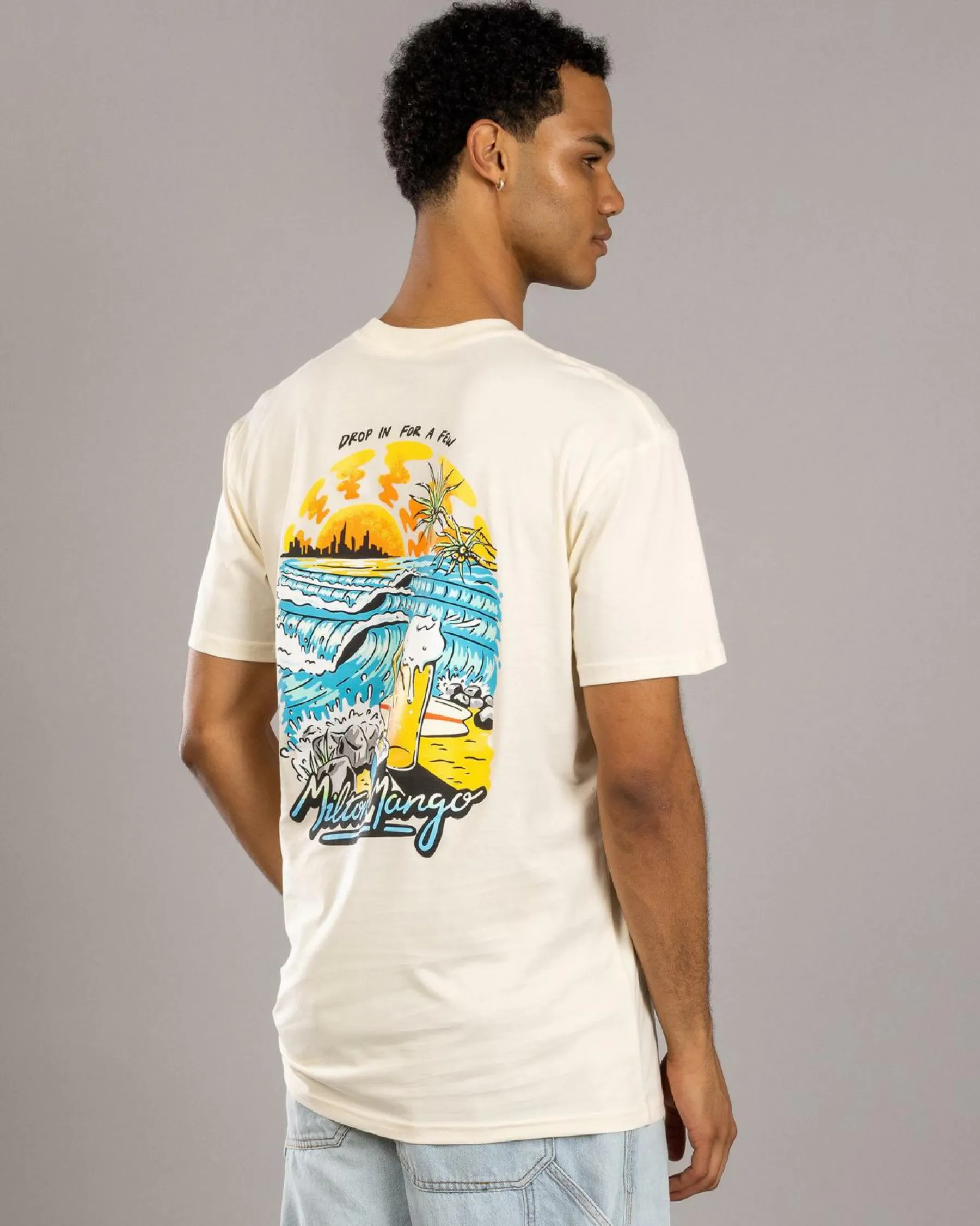 Tops & T-Shirts*Milton Mango Drop In For A Few T-Shirt Ecru