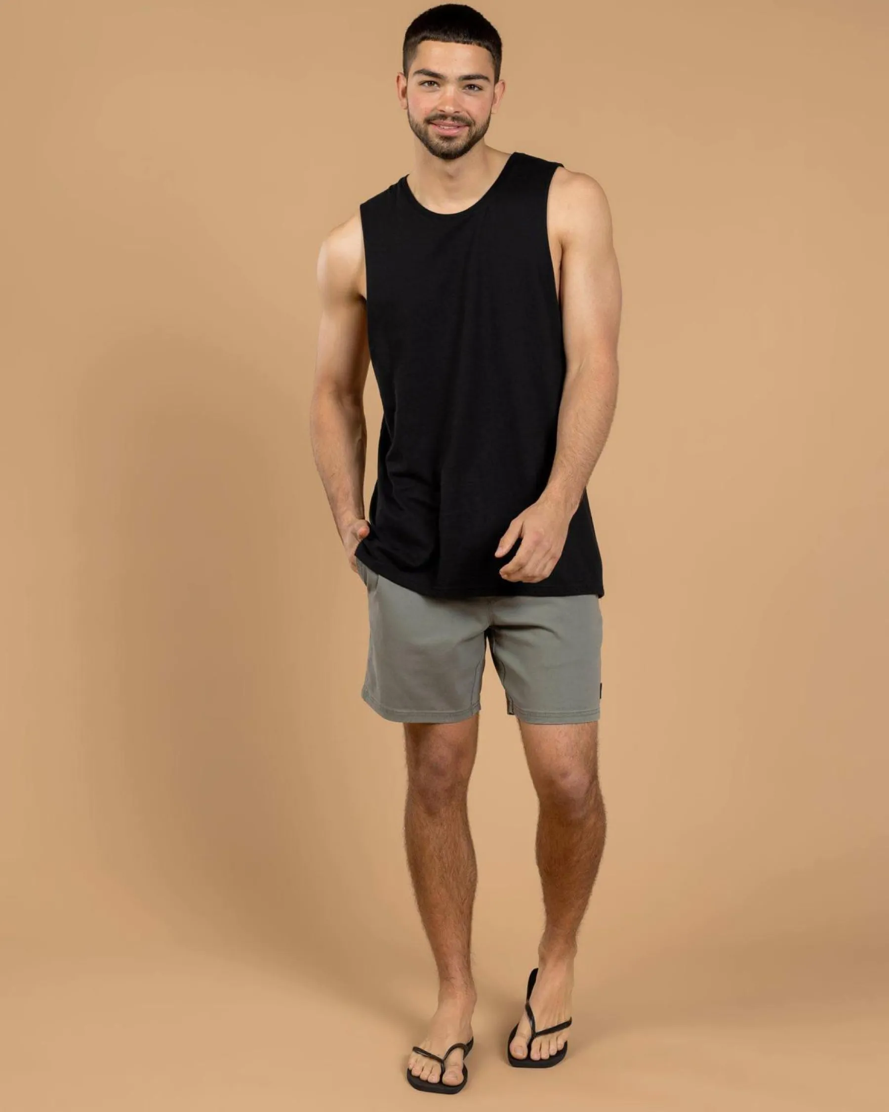 Clearance Escape Elastic Shorts Shorts & Bottoms