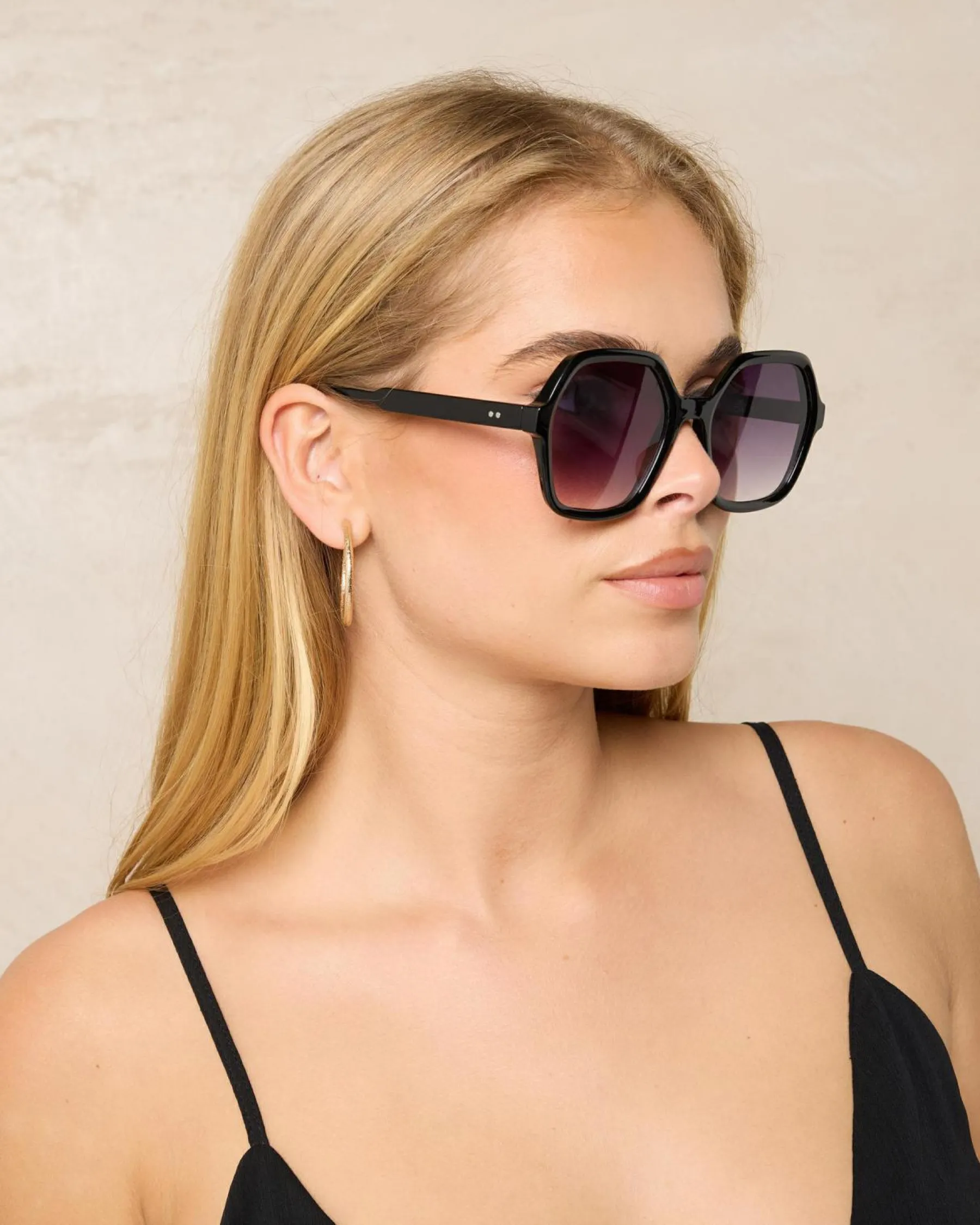 Sunglasses*Indie Eyewear Estelle Sunglasses Black/smoke