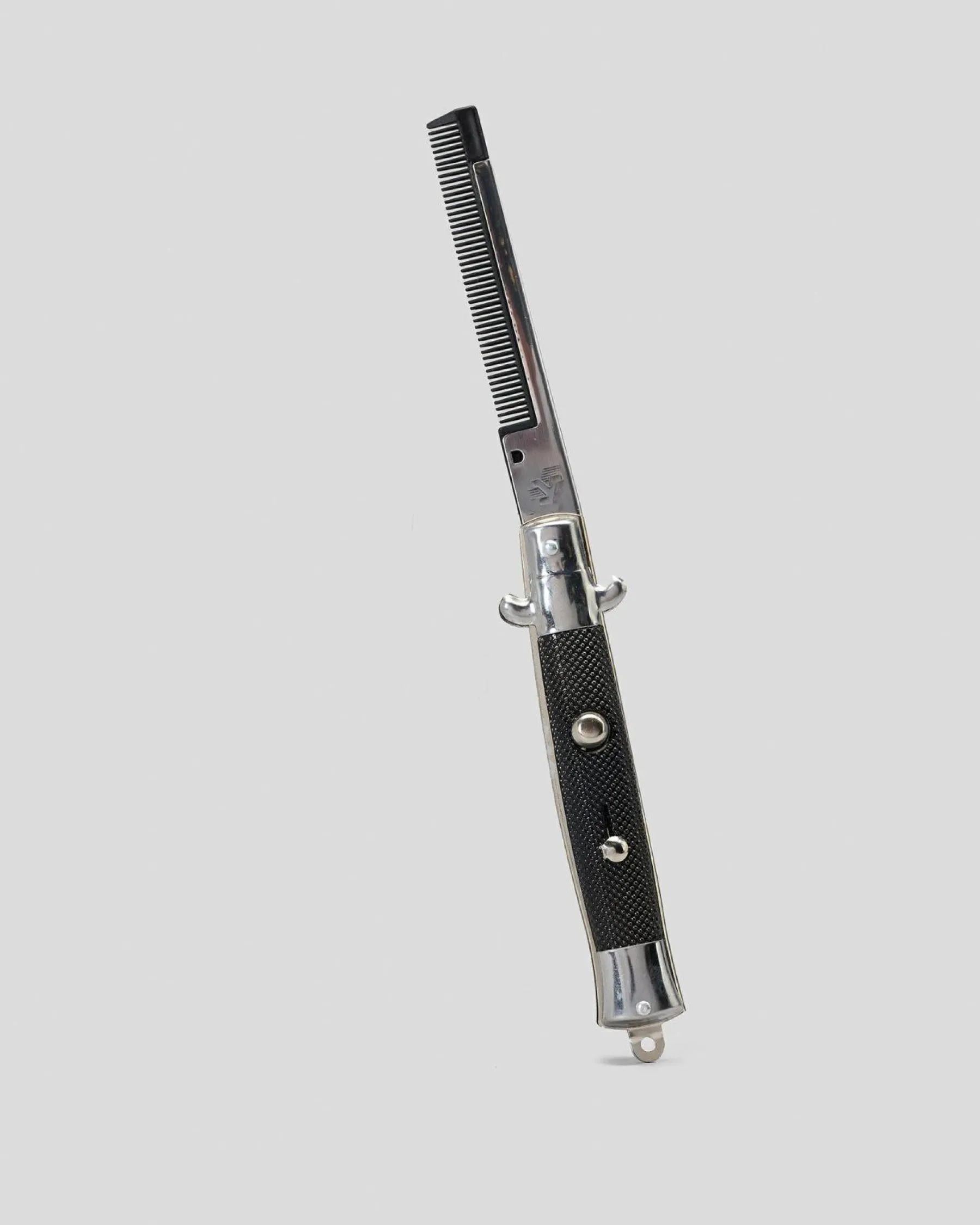 Gifts & Novelty|Gifts & Novelty*Miscellaneous Flick Comb Silver