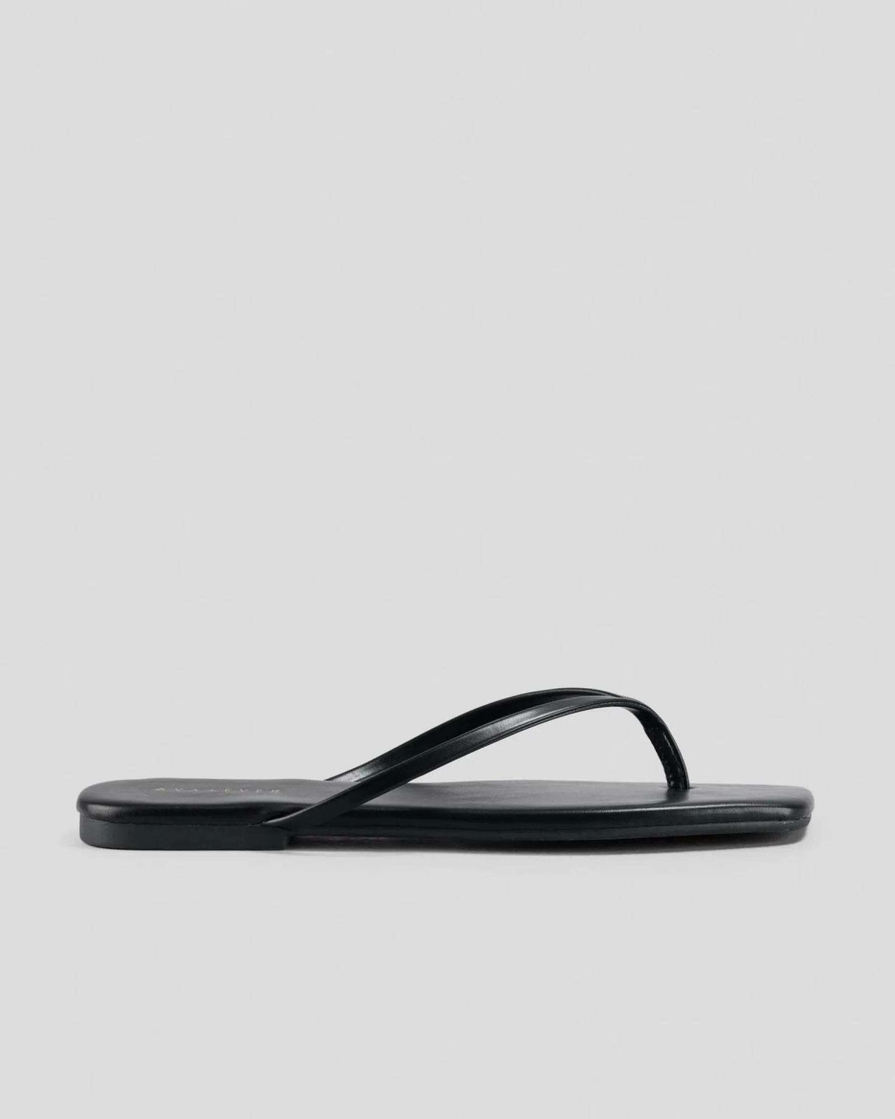 Slides*Ava And Ever Gigi Thong Slide Sandals Black
