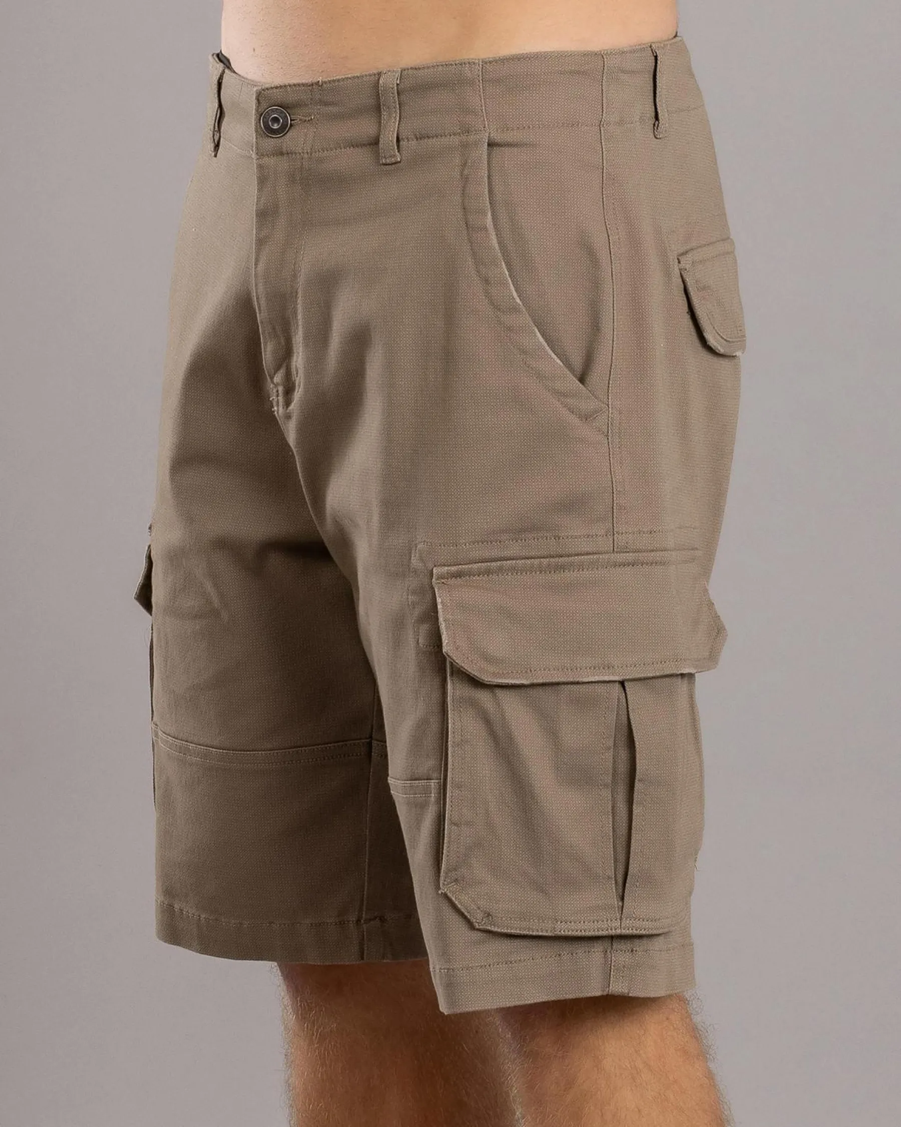 Best Limit Cargo Walk Shorts Shorts & Bottoms