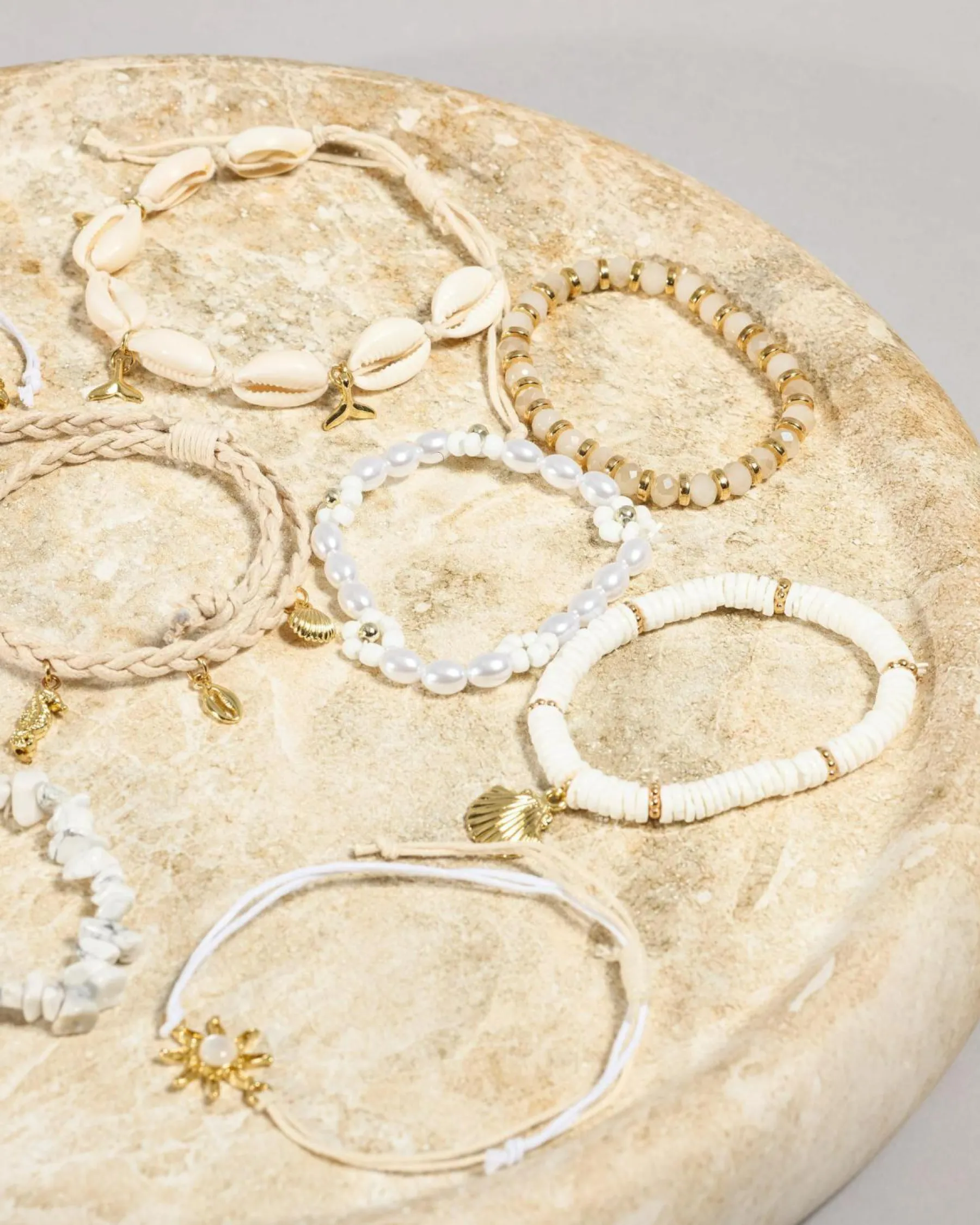 Jewelry*Karyn In LA Maldives Bracelet Pack Natural/gold