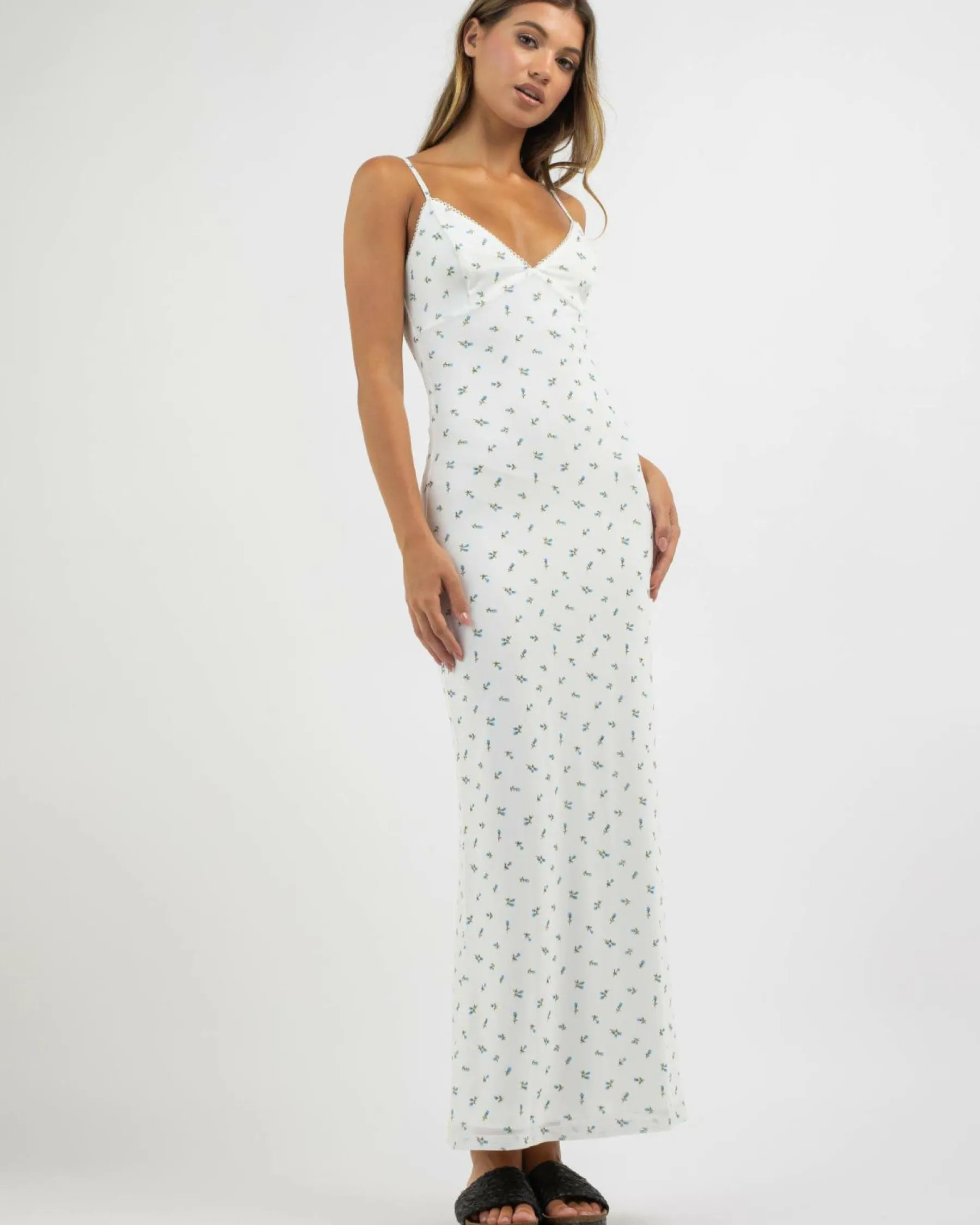 Dresses*Ava And Ever Margo Maxi Dress White/blue Floral