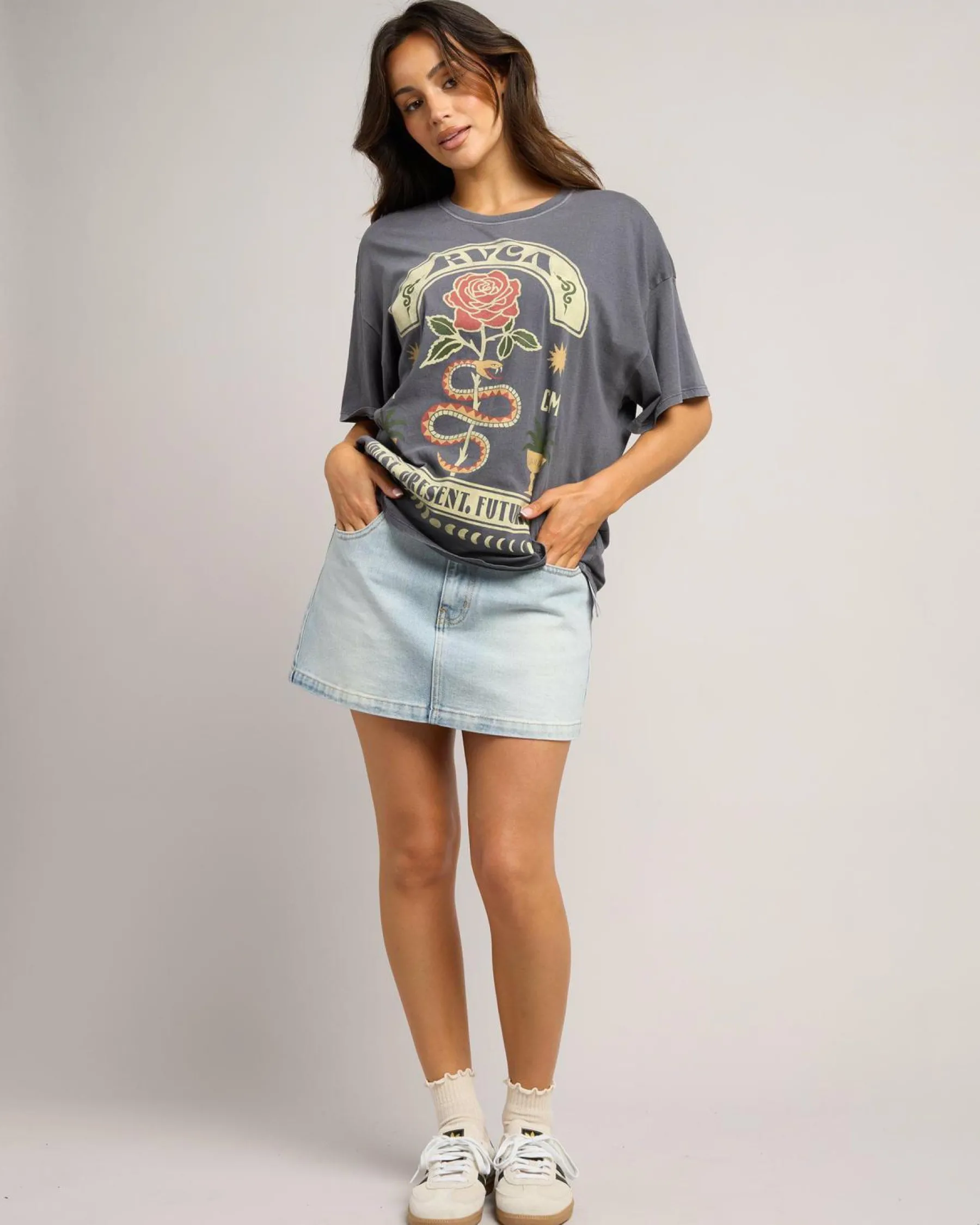 Denim|Bottoms*RVCA Mini Denim Skirt Bleached Indigo