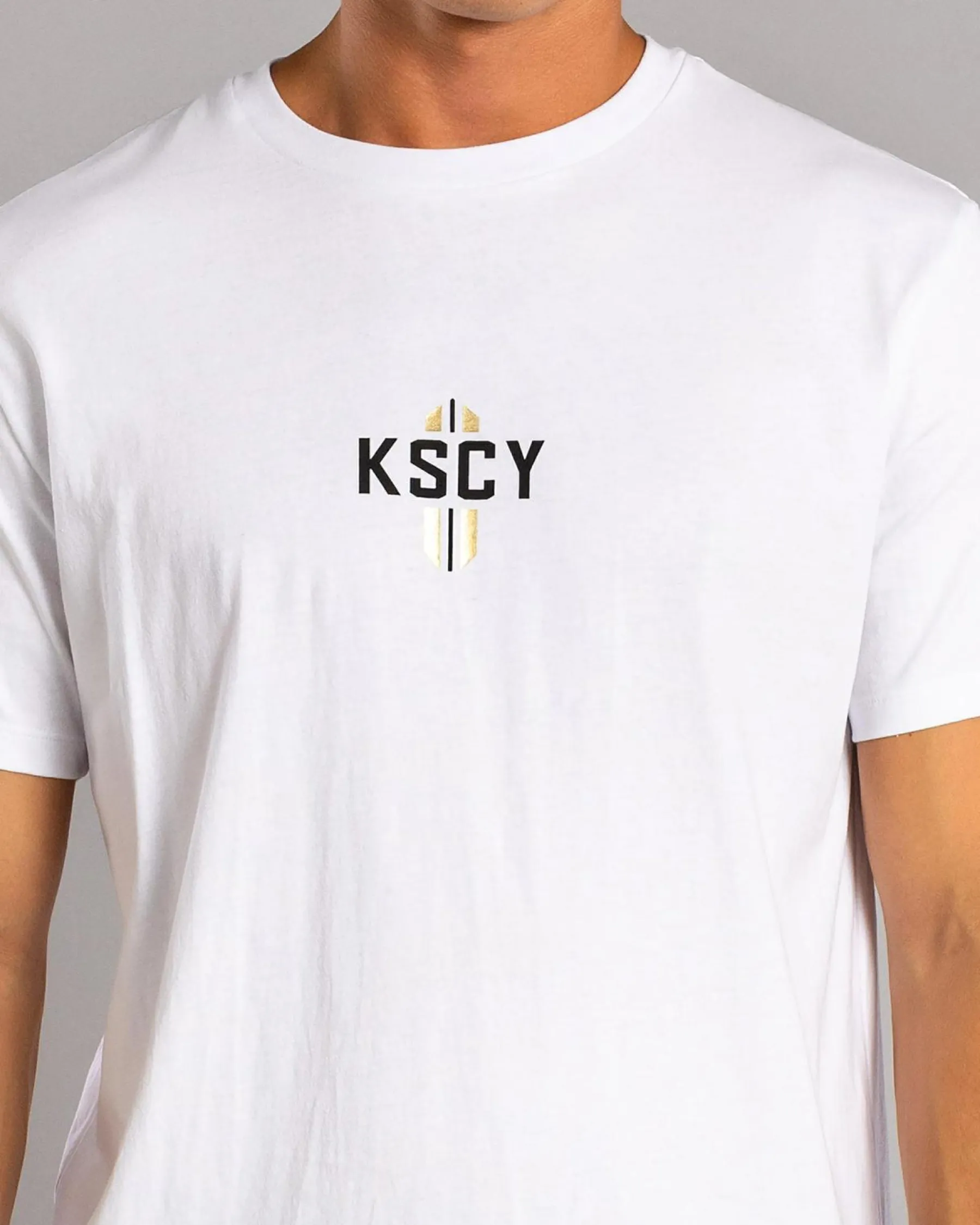 Tops & T-Shirts*Kiss Chacey Nightbringer Dual Curved T-Shirt Optical White