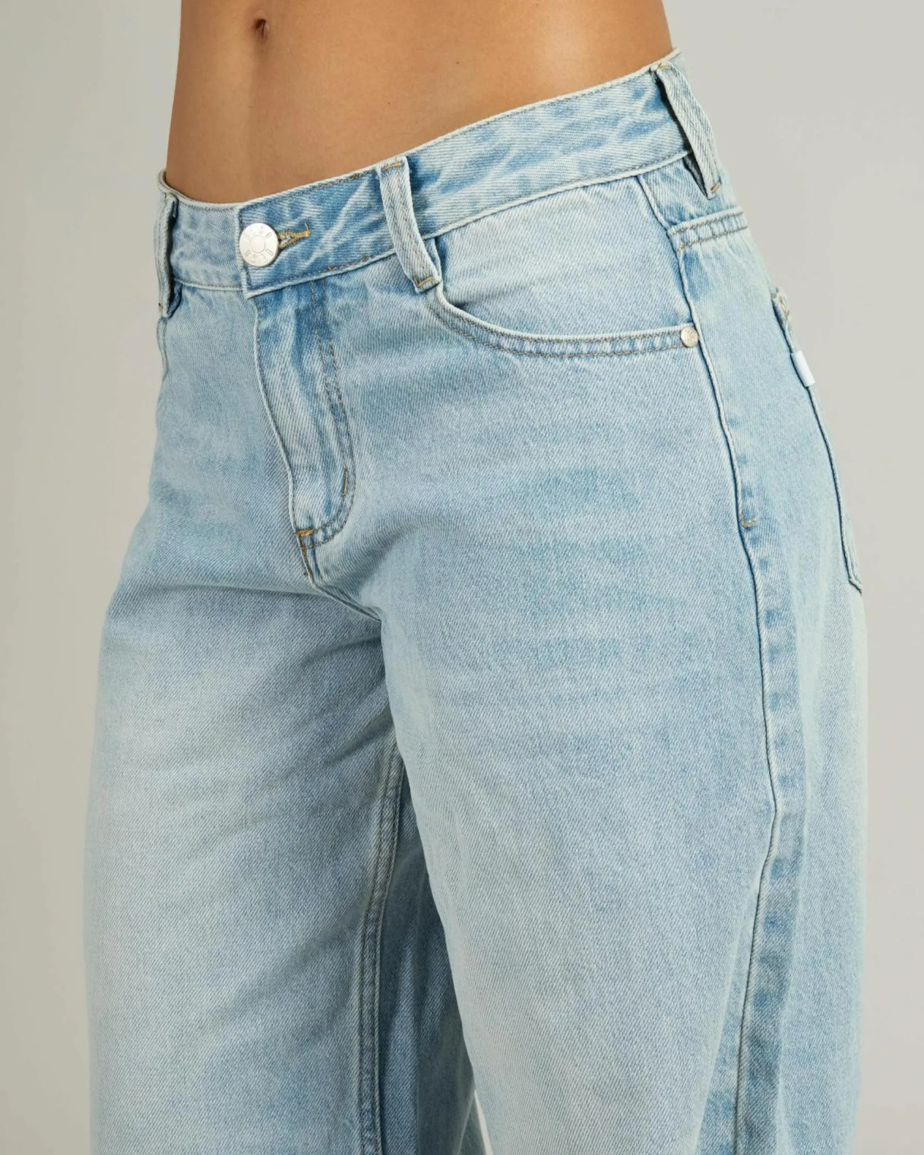 Denim|Bottoms*DESU Nova Baggy Balloon Jeans Blasted Light Blue