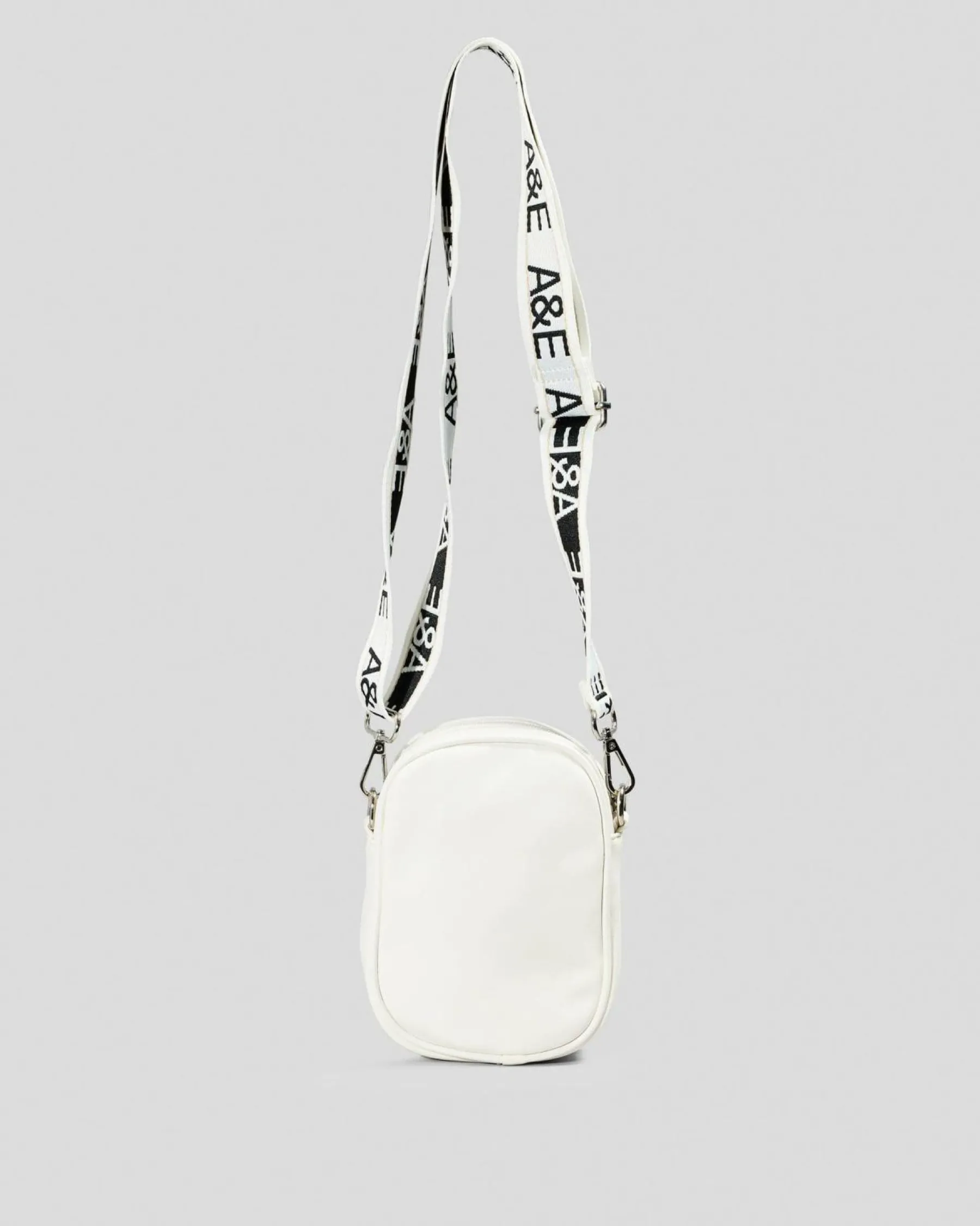 Bags*Ava And Ever Onyx Messenger Bag White