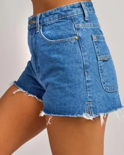 New Penny Kick Flare Denim Shorts Women Denim|Bottoms