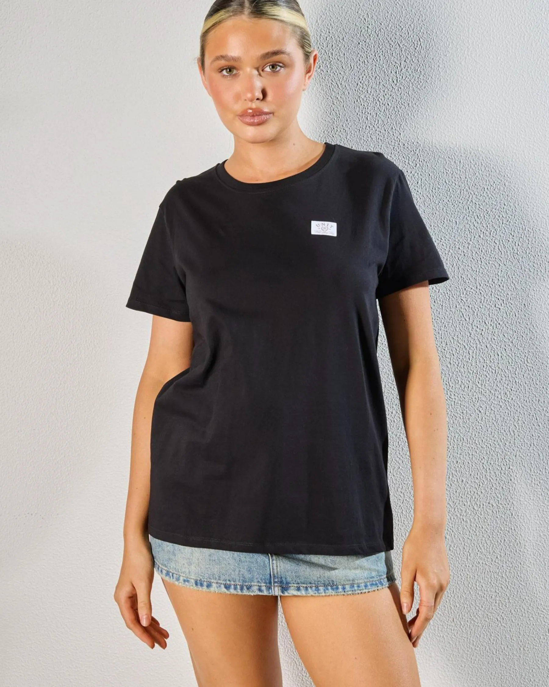 Tops*Unit Placid Regular Fit Ladies T-Shirt Black