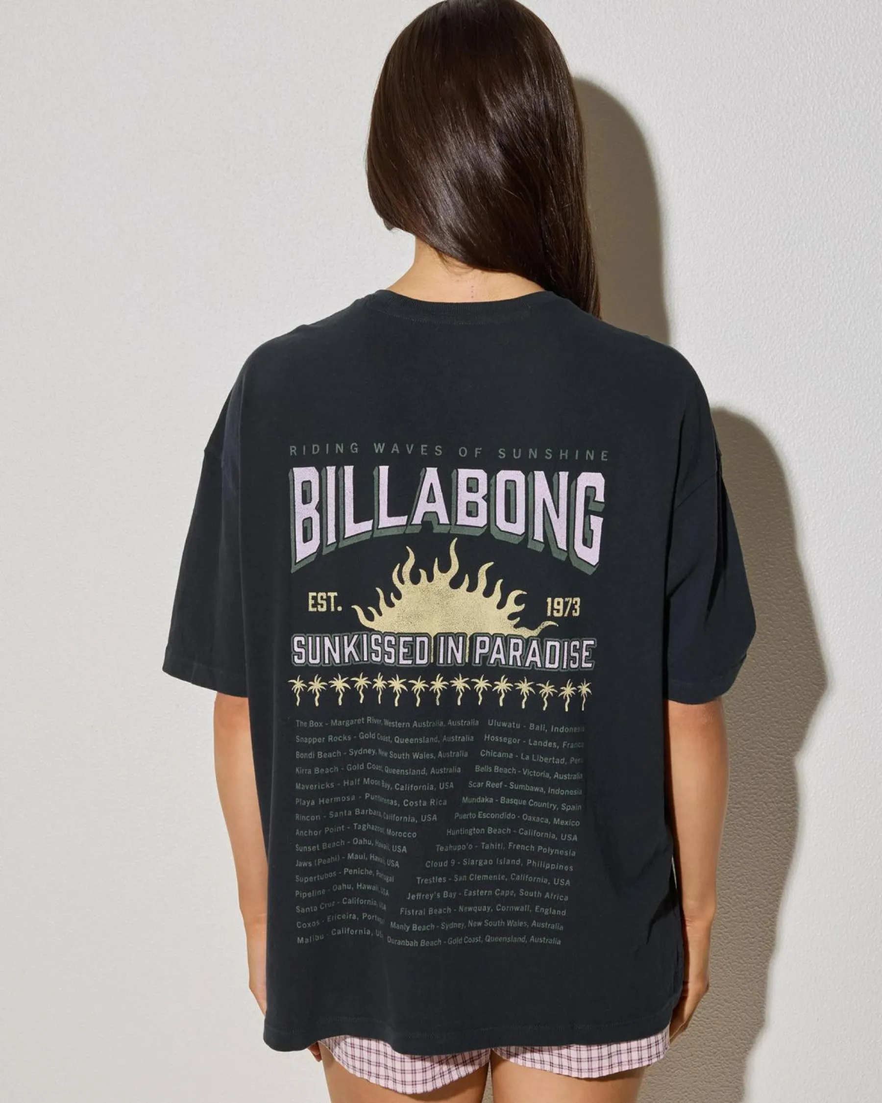 Tops*Billabong Reach For Sunshine T-Shirt Off Black