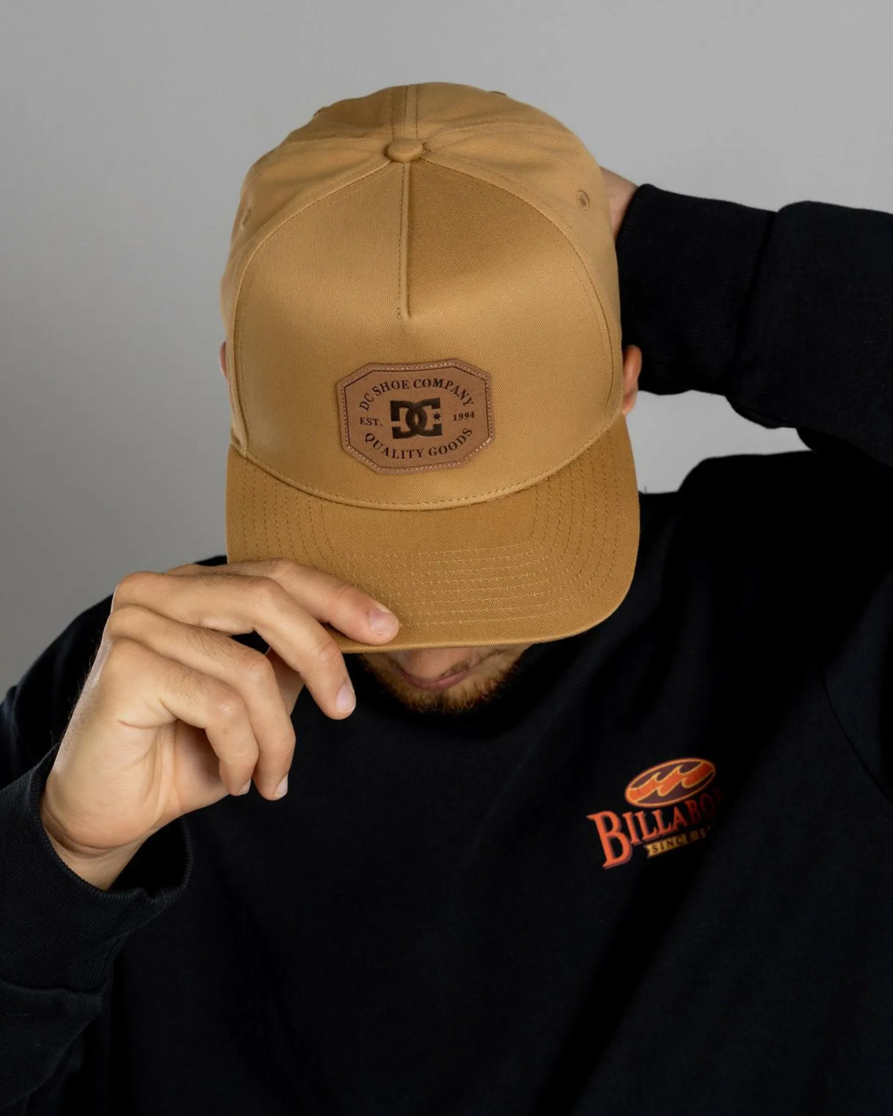 Reynotts Snapback Cap Headwear