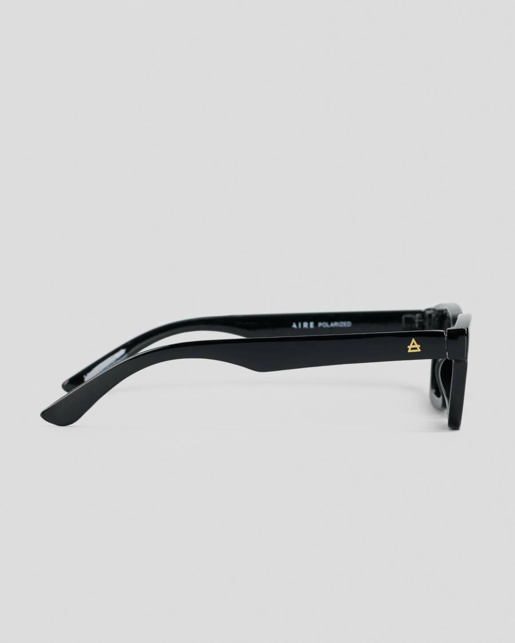 Sunglasses*Aire Sculptor Polarised Sunglasses Black/ Green Mono