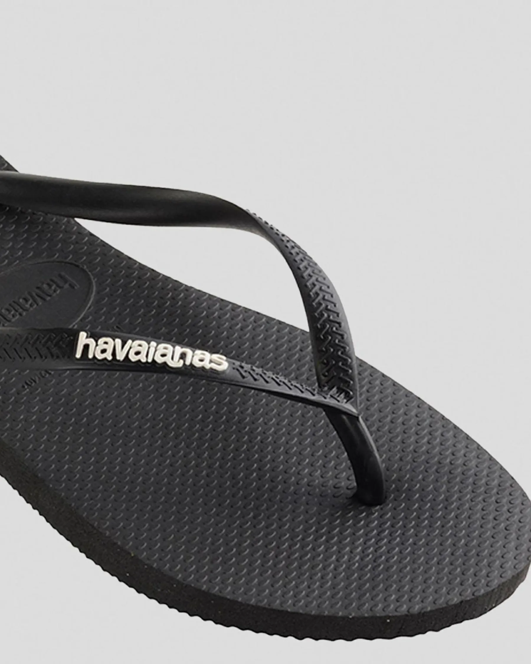 Flip Flops*Havaianas Slim Logo Thongs Black/white