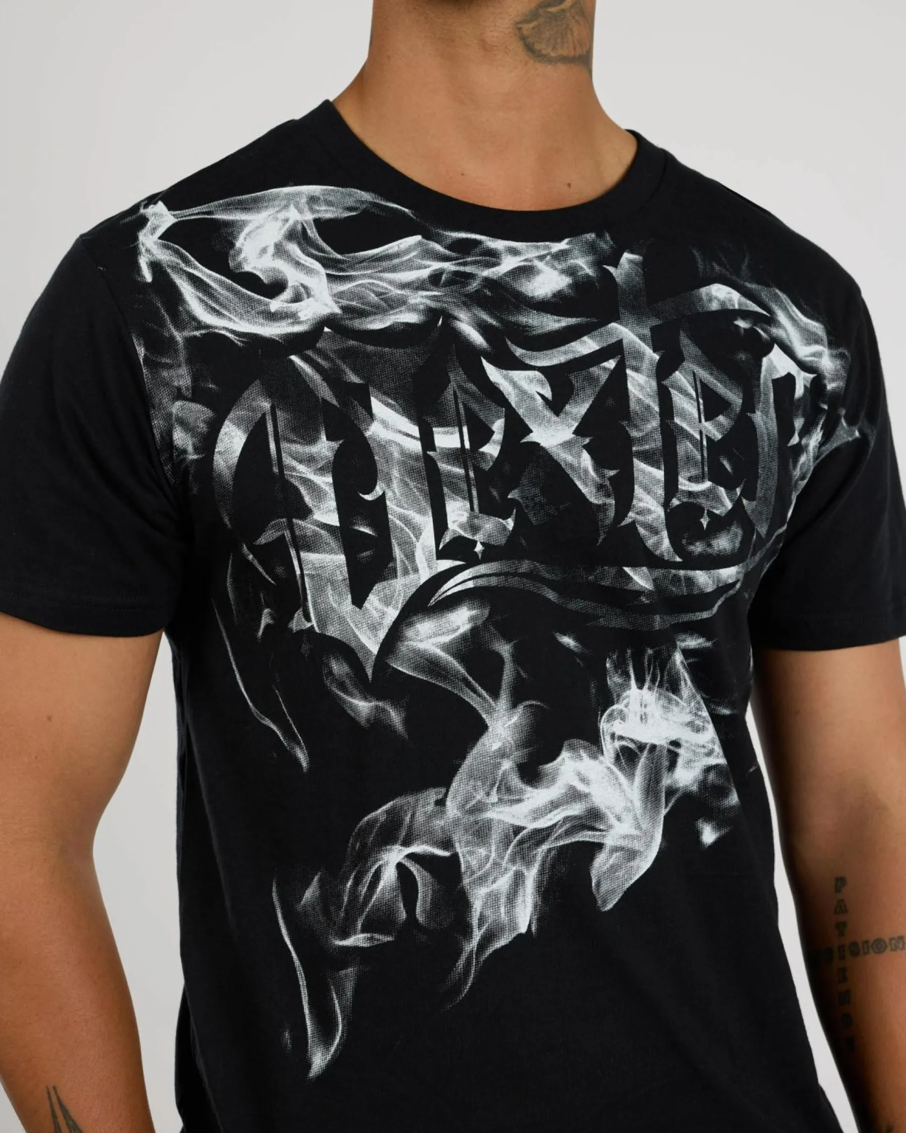 Tops & T-Shirts*Dexter Smoke T-Shirt Black