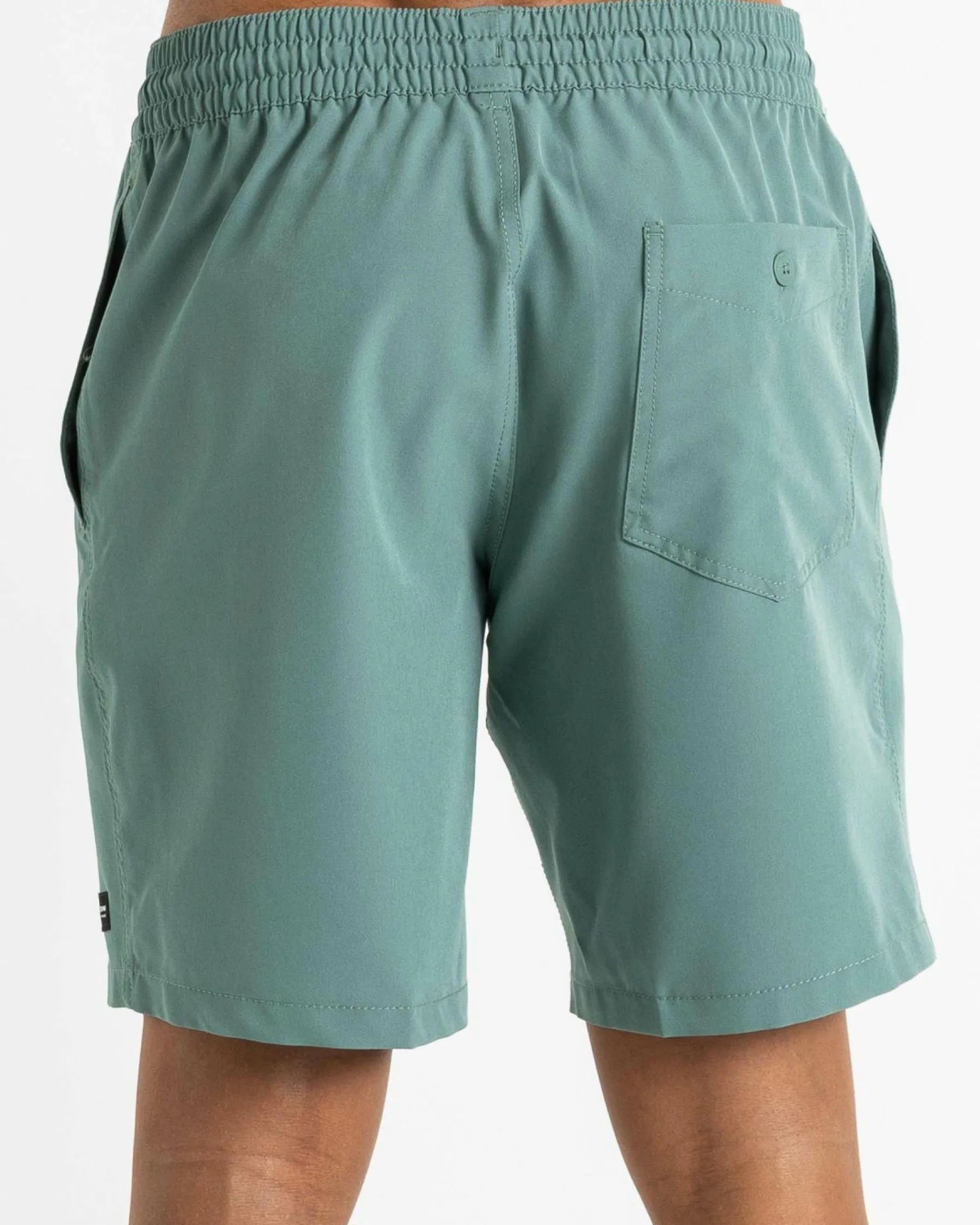 Clearance Stones Hybrid 18" Elastic Waist Shorts Shorts & Bottoms