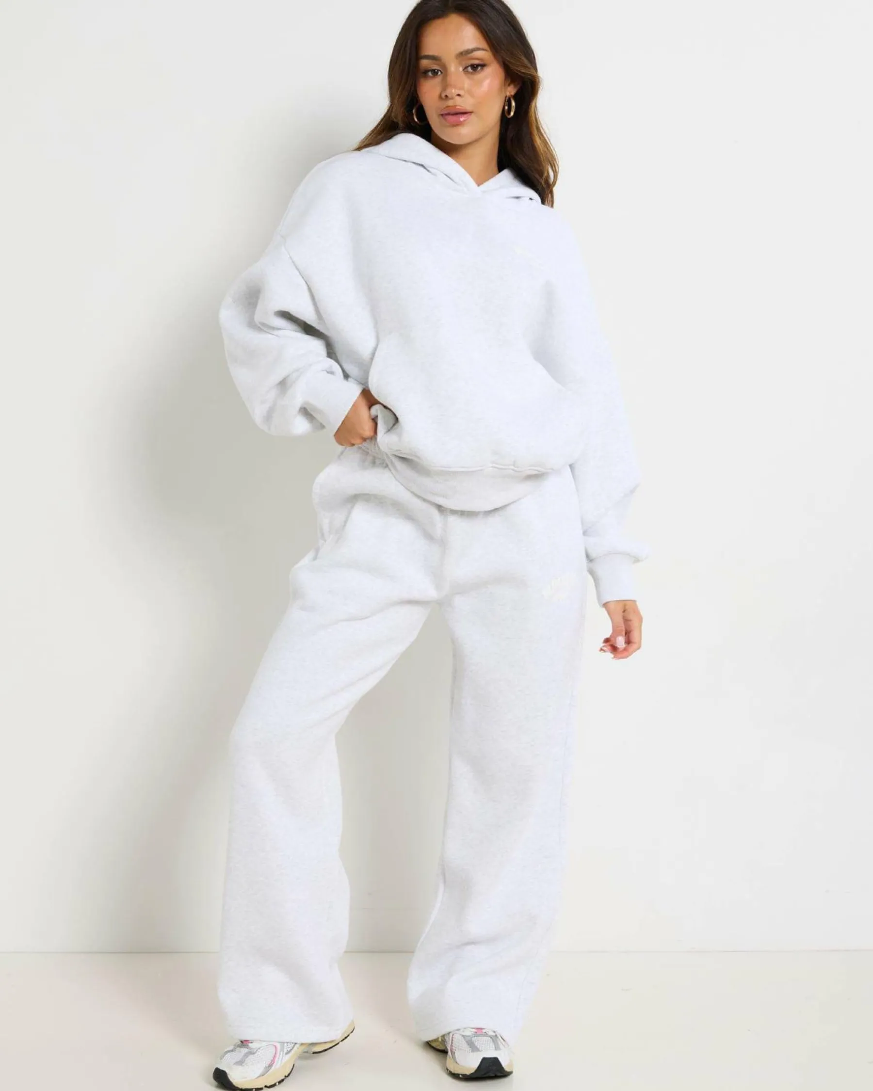 Sets|Activewear*Malibu Lounge Sweatpant Heather Grey/white