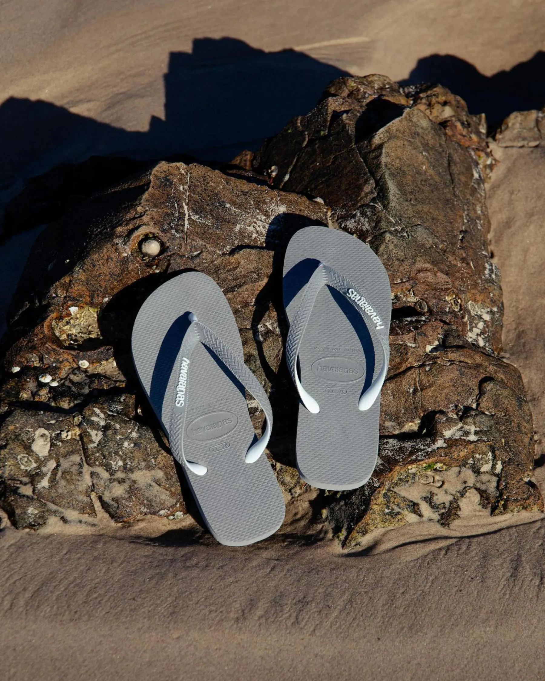 Clearance Top Mix Thongs Flip Flops & Sandals