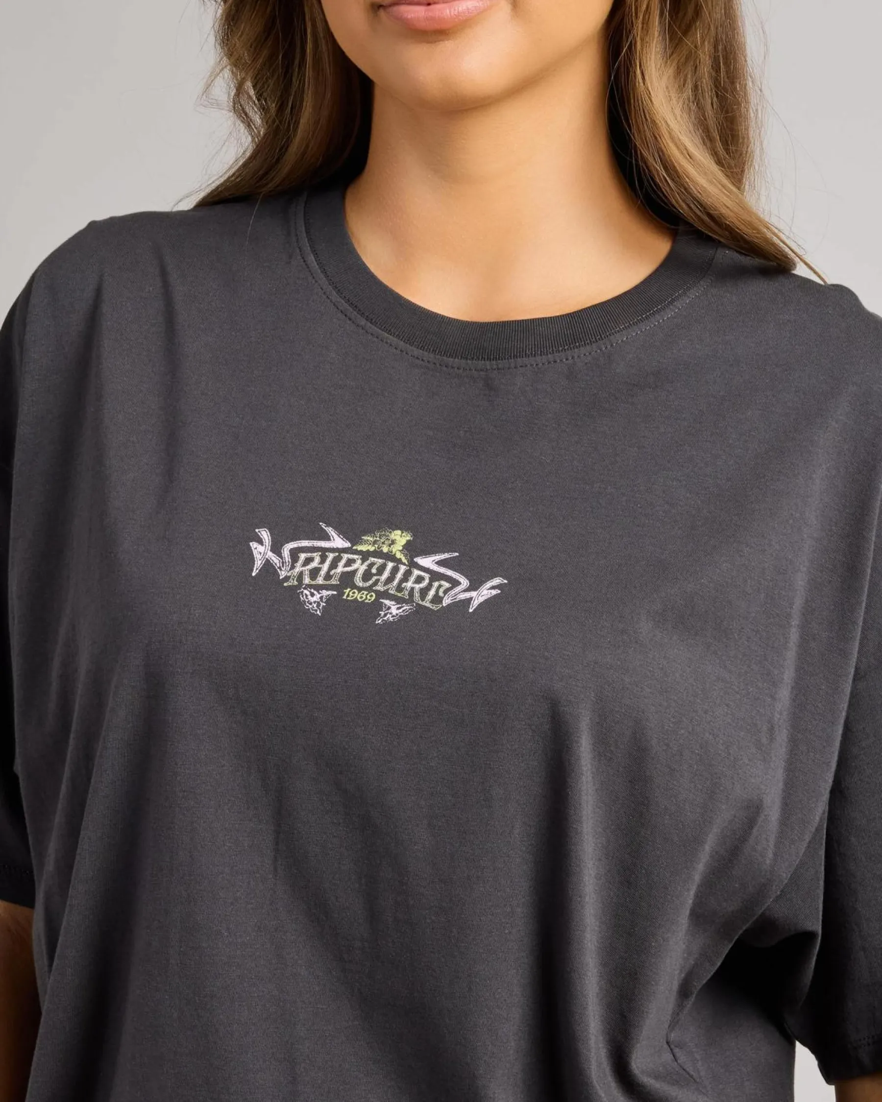 Hot Tour Heritage T-Shirt Women Tops