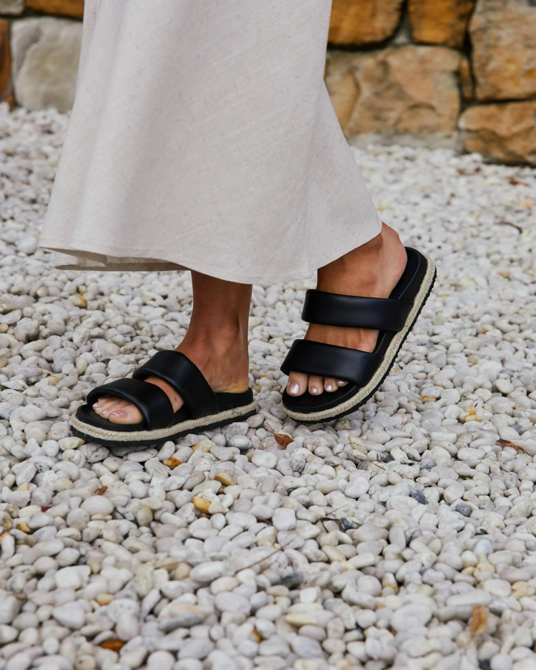 Sandals*Ava And Ever Vienna Slide Sandals Black