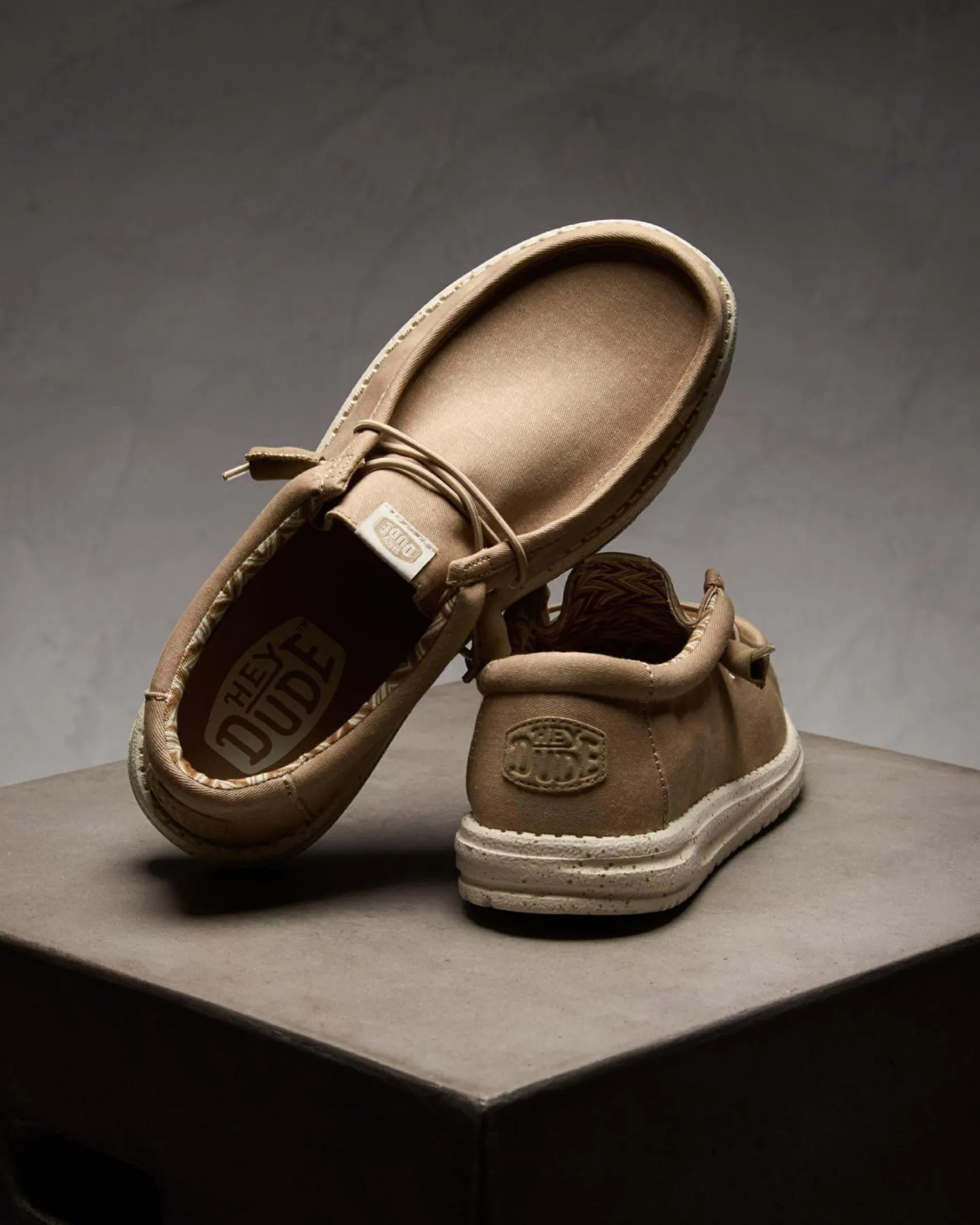Sneakers*HEYDUDE Wally Canvas Shoes Tan