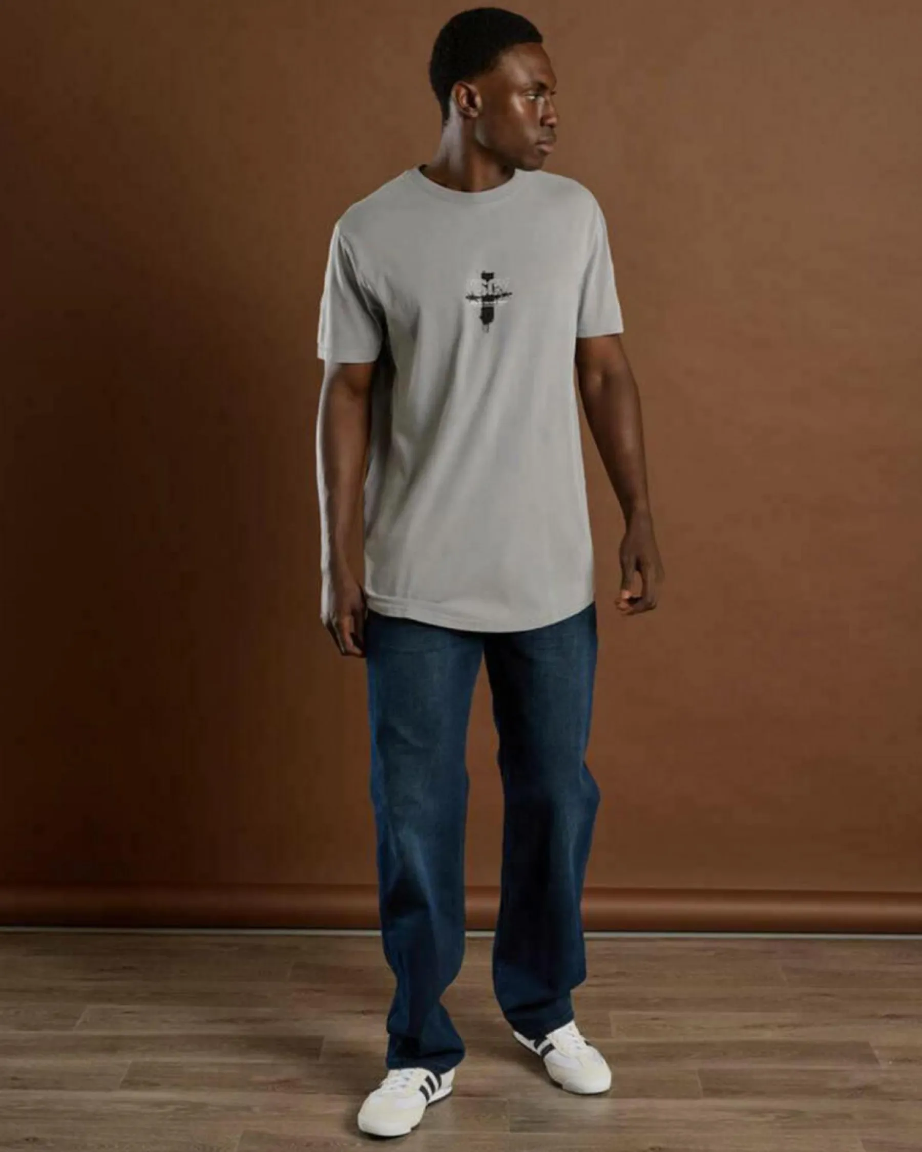 New Zingify Dual Curved T-Shirt Tops & T-Shirts
